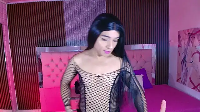LUCIANA FOX TS online show from June 2026 12:43:01 PM