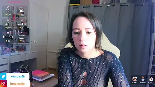 Hotenza69 online show from June 2026 07:01:02 PM