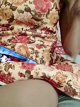 QueenSoreal online show from March 2026 02:44:01 PM