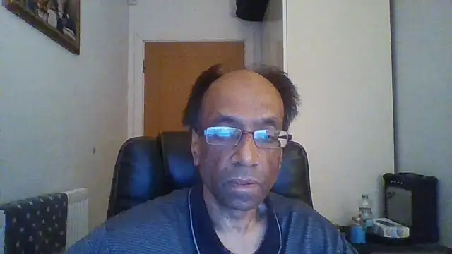 rauncher1 online show from November 2025 09:25:01 AM