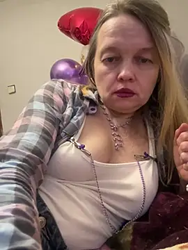 Susanel online show from February 2025 02:54:02 PM