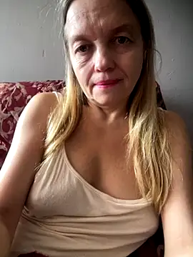 Susanel online show from September 2025 11:14:01 AM