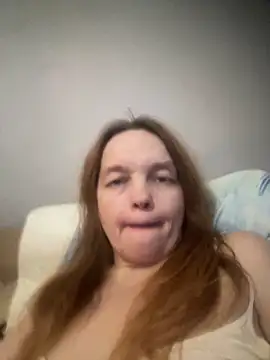 Susanel online show from March 2026 07:35:01 PM