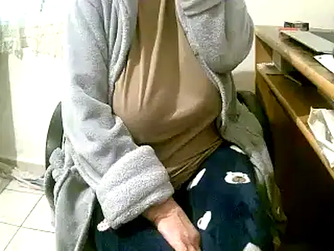 douceur63 online show from February 2025 11:31:01 AM