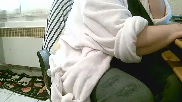 douceur63 online show from April 2026 10:34:01 AM