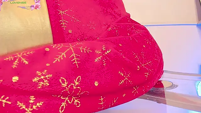 Snapshot of Andreamorreti chatting on December 2024 03:19:02 PM Andreamorreti online show from December 2024 03:19:02 PM