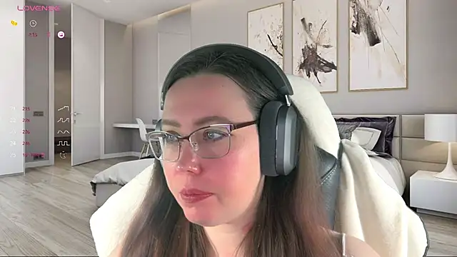 Victoria Romans online show from January 2026 05:04:02 PM