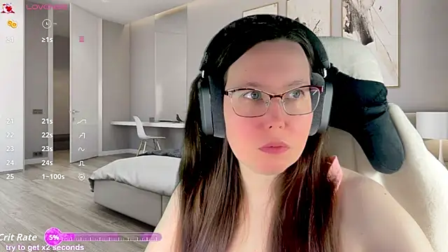 Snapshot of Victoria_Romans chatting on June 2026 11:18:01 PM Victoria Romans online show from June 2026 11:18:01 PM