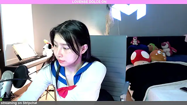 Snapshot of minarocket_ chatting on December 2024 04:07:02 PM minarocket  online show from December 2024 04:07:02 PM