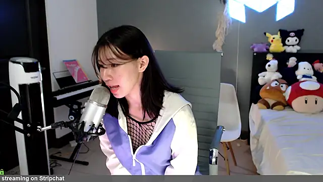 minarocket  online show from April 2026 05:32:02 PM