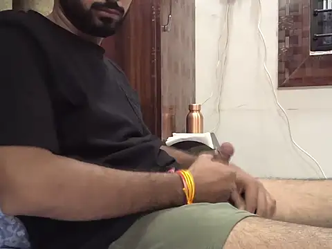 Snapshot of brownie_cake_cb chatting on November 2025 12:26:01 PM brownie cake cb online show from November 2025 12:26:01 PM