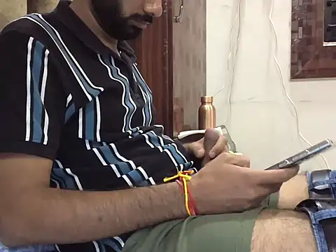 Snapshot of brownie_cake_cb chatting on November 2025 01:55:01 PM brownie cake cb online show from November 2025 01:55:01 PM