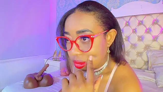 CaseyMoon online show from March 2026 12:43:01 PM