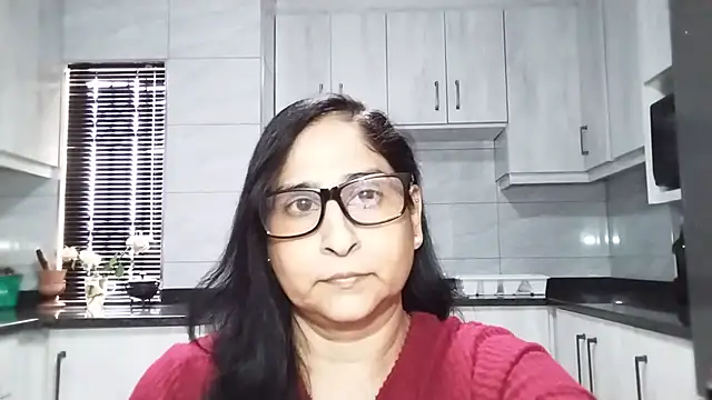 Indiankushy online show from August 2026 12:07:01 PM