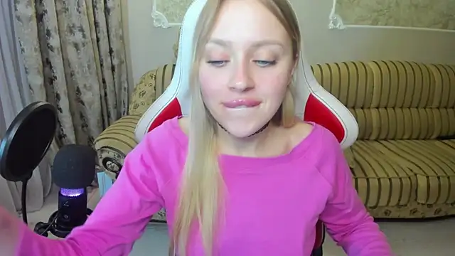 ElinOceanX online show from December 2024 06:59:02 PM