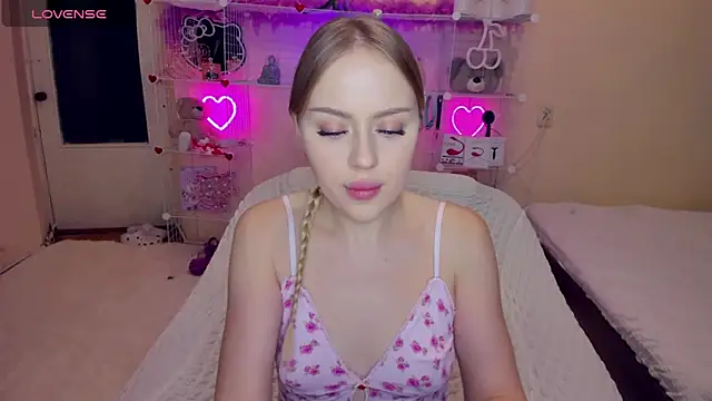 ElinOceanX online show from March 2025 05:57:01 PM