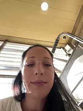 Viola Beck online show from January 2025 01:46:01 PM