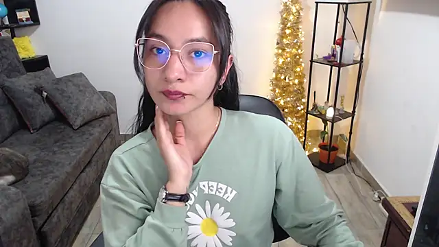 Snapshot of Piahorny_ chatting on December 2024 08:11:01 PM Piahorny online show from December 2024 08:11:01 PM