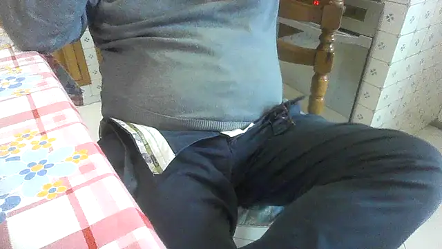 polloiw online show from November 2025 11:58:01 AM