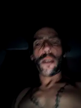 robertmichael84 online show from December 2025 06:10:01 AM