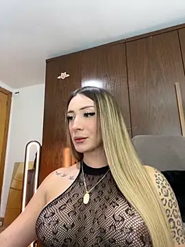 bunny bicht online show from November 2025 03:24:02 PM