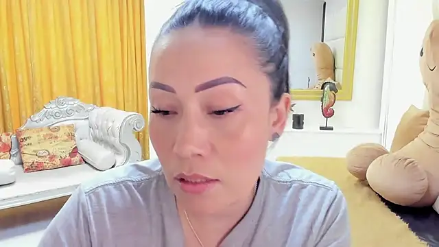 gaby trent online show from December 2024 05:40:02 PM