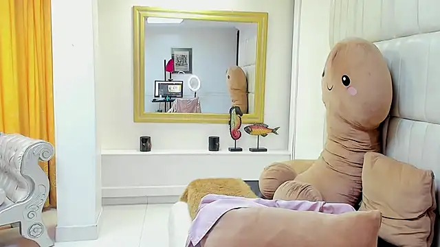 gaby trent online show from January 2025 04:59:01 PM