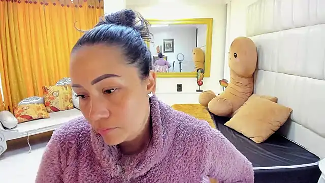 gaby trent online show from March 2025 07:55:02 PM