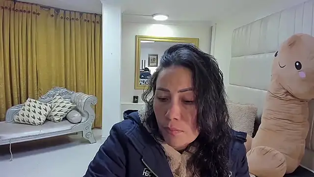 gaby trent online show from December 2025 10:24:01 AM