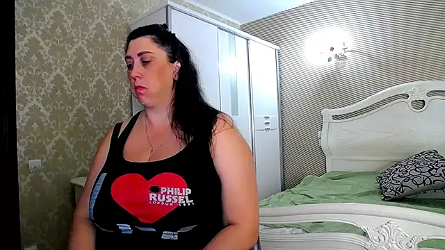 Snapshot of Evelyn_Shy chatting on September 2025 06:27:02 AM Evelyn Shy online show from September 2025 06:27:02 AM