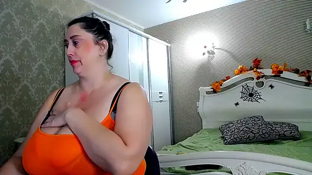 Snapshot of Evelyn_Shy chatting on November 2025 11:54:01 AM Evelyn Shy online show from November 2025 11:54:01 AM