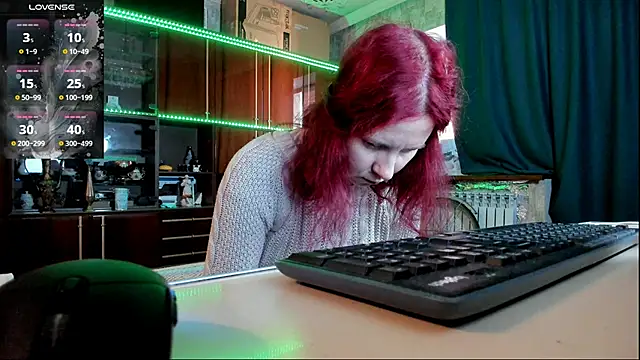 Snapshot of pa1e_pr1ncess chatting on January 2025 08:11:01 AM pa1e pr1ncess online show from January 2025 08:11:01 AM