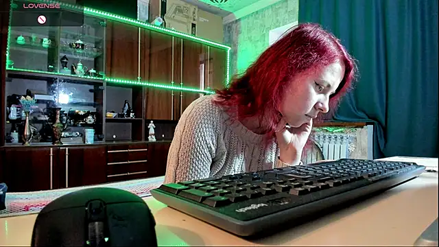 Snapshot of pa1e_pr1ncess chatting on January 2025 12:50:02 PM pa1e pr1ncess online show from January 2025 12:50:02 PM