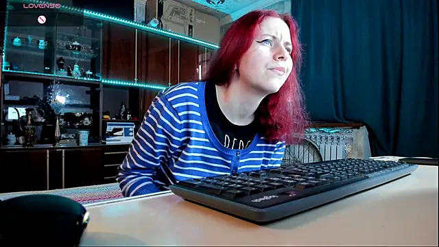 Snapshot of pa1e_pr1ncess chatting on January 2025 06:49:02 AM pa1e pr1ncess online show from January 2025 06:49:02 AM