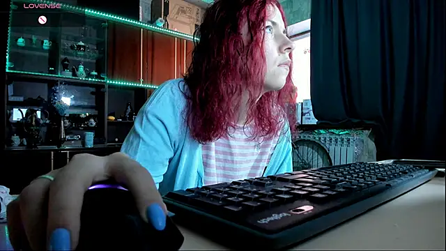 Snapshot of pa1e_pr1ncess chatting on January 2025 07:07:01 AM pa1e pr1ncess online show from January 2025 07:07:01 AM