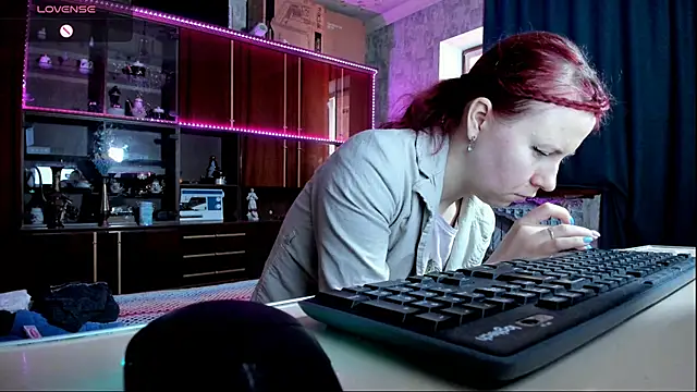 Snapshot of pa1e_pr1ncess chatting on February 2025 06:51:01 AM pa1e pr1ncess online show from February 2025 06:51:01 AM