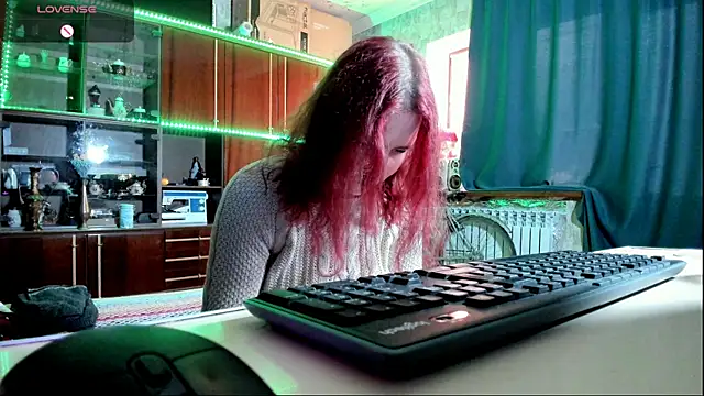 Snapshot of pa1e_pr1ncess chatting on February 2025 01:15:02 PM pa1e pr1ncess online show from February 2025 01:15:02 PM