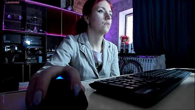 Snapshot of pa1e_pr1ncess chatting on March 2025 06:33:02 AM pa1e pr1ncess online show from March 2025 06:33:02 AM