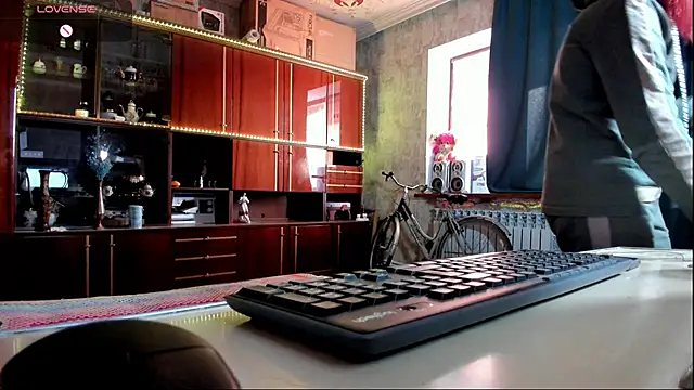 Snapshot of pa1e_pr1ncess chatting on March 2025 12:57:02 PM pa1e pr1ncess online show from March 2025 12:57:02 PM