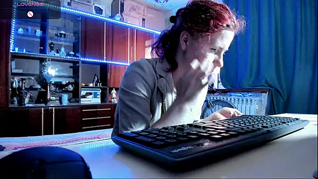 Snapshot of pa1e_pr1ncess chatting on March 2025 06:25:02 AM pa1e pr1ncess online show from March 2025 06:25:02 AM