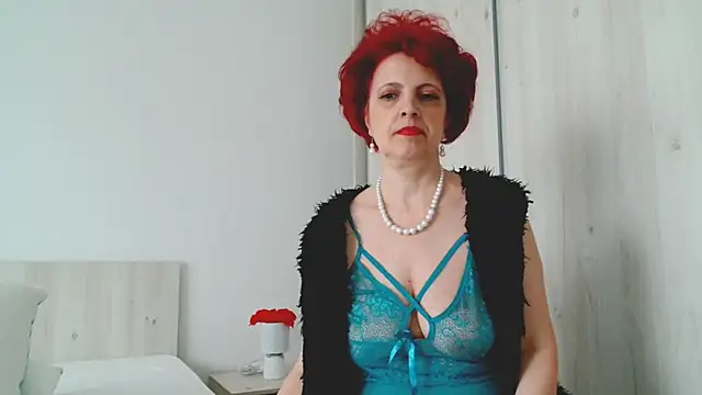 Snapshot of MilfSupreme chatting on March 2025 01:39:02 PM MilfSupreme online show from March 2025 01:39:02 PM