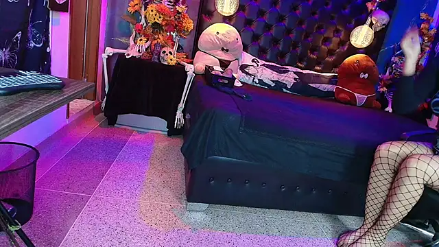 AlexHoe  online show from September 2025 06:51:02 PM