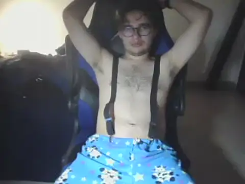 Snapshot of GEKO0 chatting on December 2024 06:48:01 AM GEKO0 online show from December 2024 06:48:01 AM