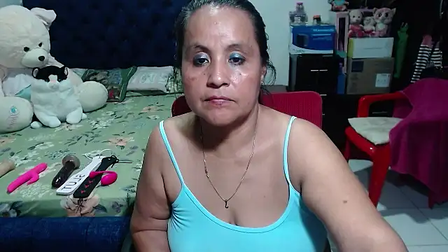 Snapshot of pervert_mommy_ chatting on March 2025 02:23:01 PM pervert mommy online show from March 2025 02:23:01 PM