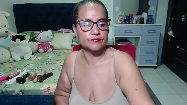 pervert mommy  online show from December 2025 10:57:02 AM