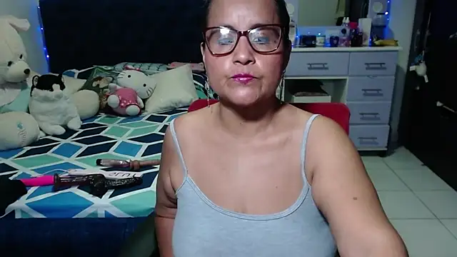 pervert mommy  online show from December 2025 10:09:02 AM