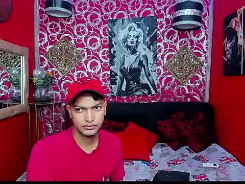PEINBOYS online show from July 2026 07:13:02 PM