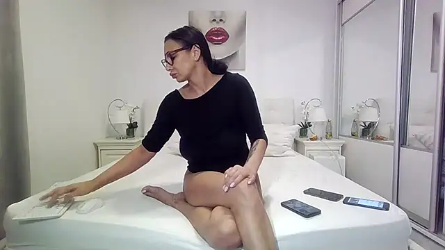 alisonya1 online show from February 2026 05:24:01 AM