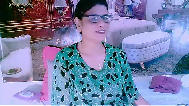 IndianAllure online show from December 2024 05:25:01 AM