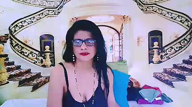 IndianAllure online show from December 2024 05:58:02 AM